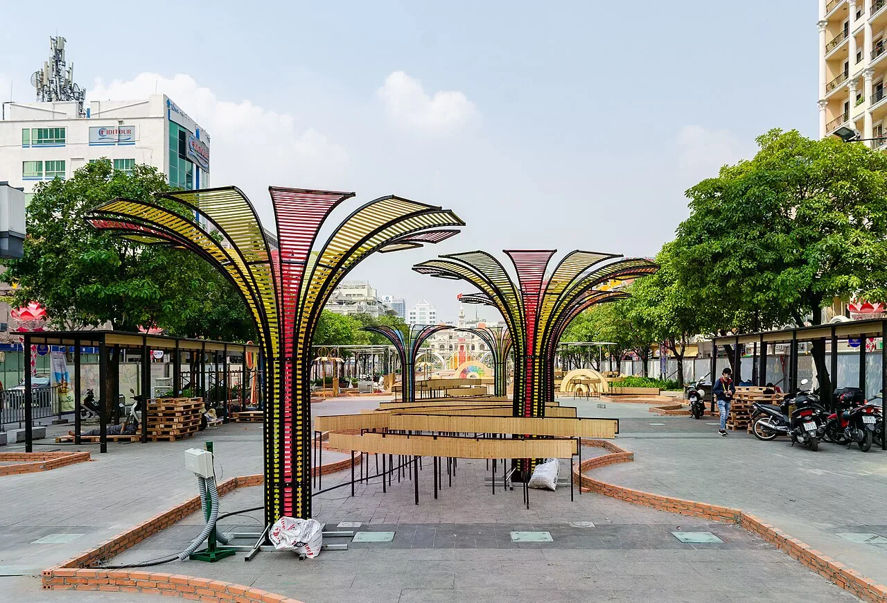 Nguyen Hue walking street